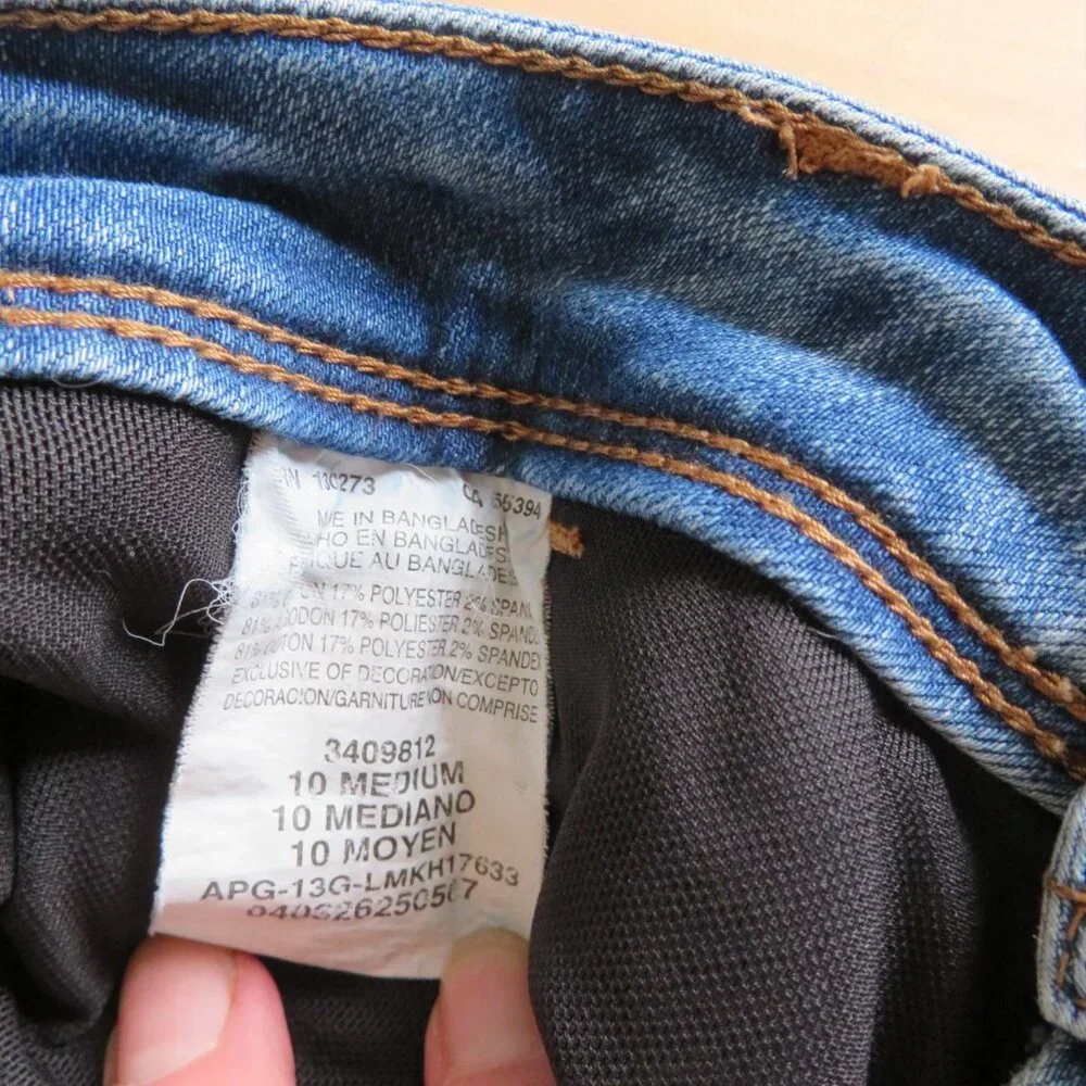 LEE - Perfect Fit Women's Jeans (Just Below Waist), Size 10 Medium, Pre-Owned - Picture 8 of 13